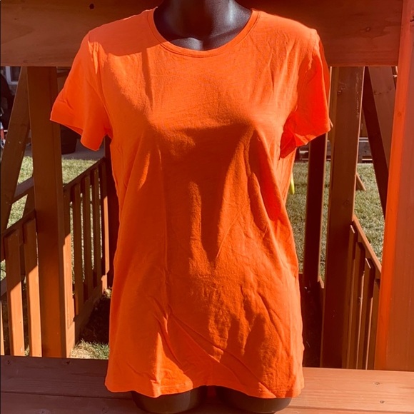 PINK Victoria's Secret Tops - PINK Victoria Secret T-Shirt